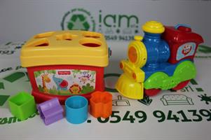 SCATOLA FORMINE FISHER PRICE + TRENINO BOLLE DA 6M